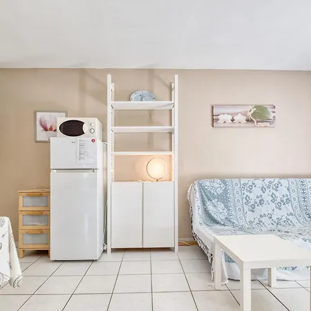 Holiday home Orchidee Salignac Eyvigues