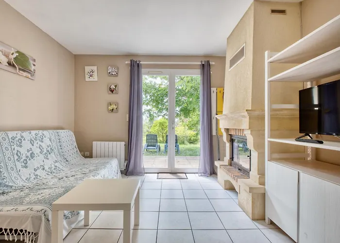 Holiday home Orchidee Salignac Eyvigues