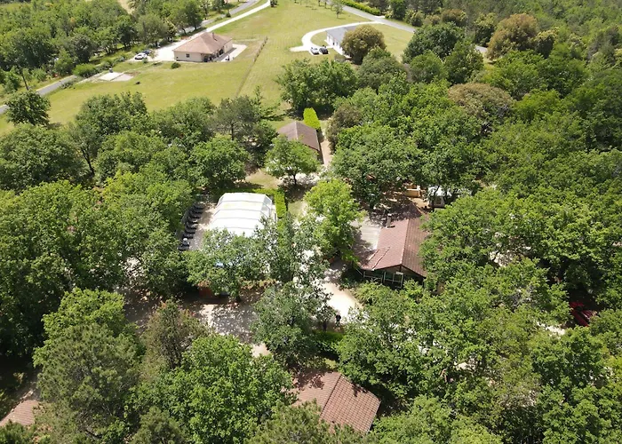 Holiday home Orchidee Salignac Eyvigues